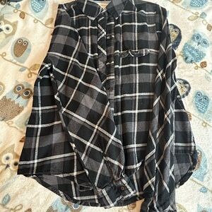 Black and Gray Plaid Button-Up Shirt